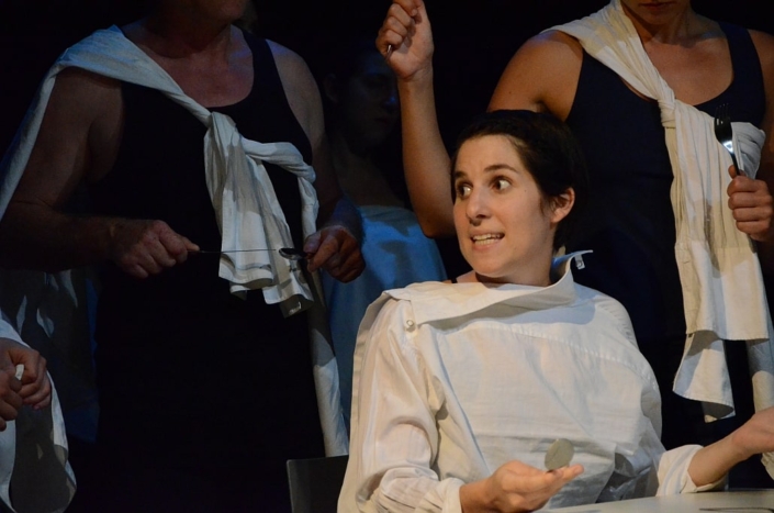 Familienfeste-und-andere-Opfer-Theaterpaedagogik-Ausbildung-G2-02