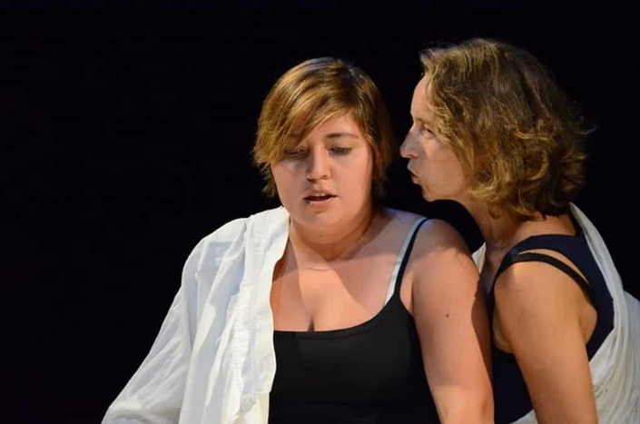 Familienfeste-und-andere-Opfer-Theaterpaedagogik-Ausbildung-G2-10
