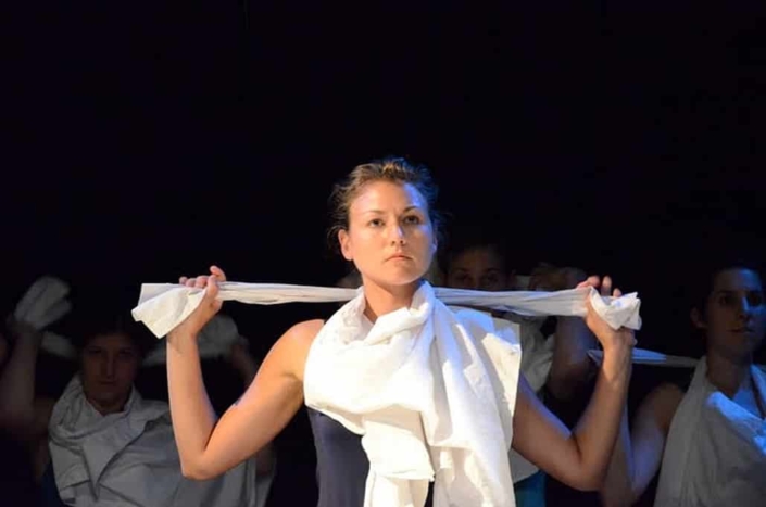 Familienfeste-und-andere-Opfer-Theaterpaedagogik-Ausbildung-G2-13